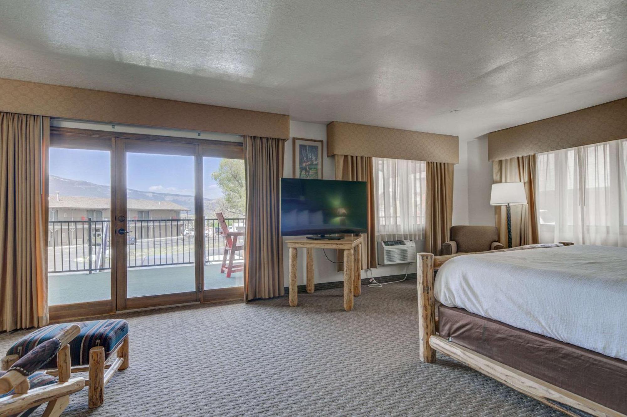 גרדינר The Ridgeline Hotel At Yellowstone, Ascend Hotel Collection מראה חיצוני תמונה