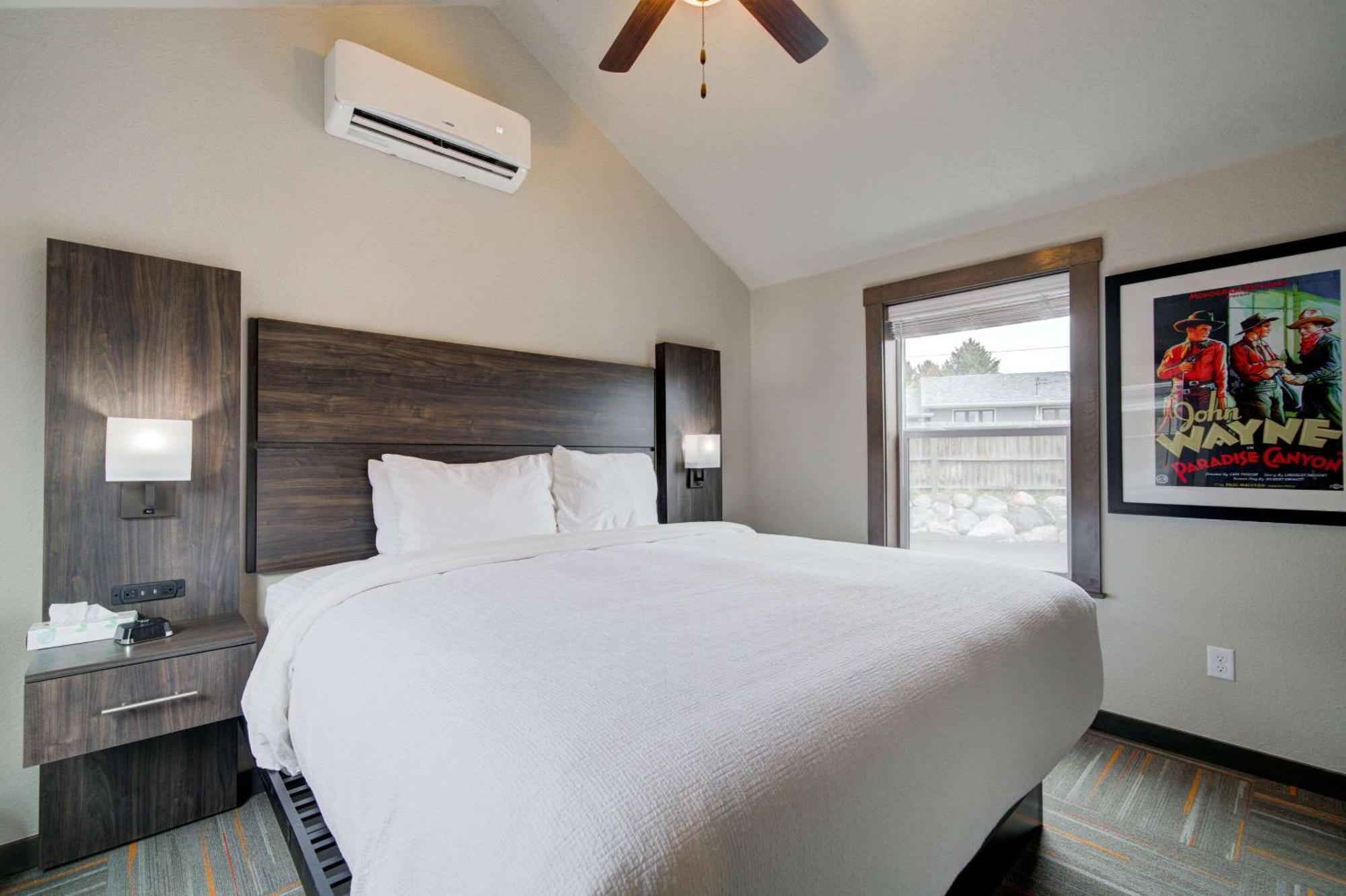 גרדינר The Ridgeline Hotel At Yellowstone, Ascend Hotel Collection מראה חיצוני תמונה